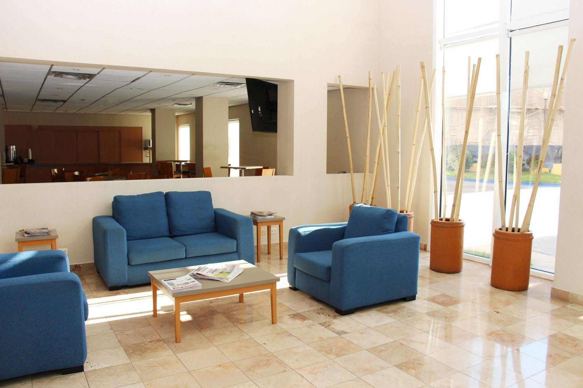 Hotel Tecnologico Norte Chihuahua Buitenkant foto